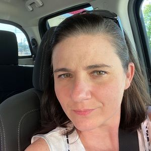 Meet your Posher, Ama